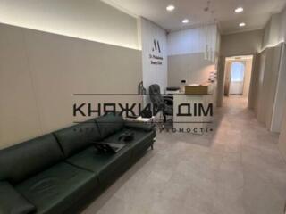 Продаж приміщення (готового бізнесу, з орендарем) 120м2.вул. ...