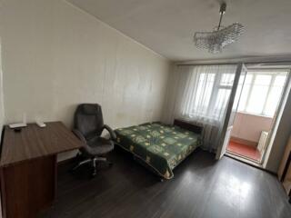 Продажа двухкомнатной квартиры на улице Ак. Королева. Косметический ..