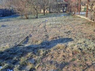 Продается участок прямоугольной формы . Есть ограждение, ...