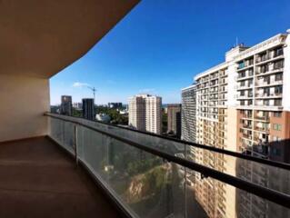 Просторная панорамная квартира в Аркадии