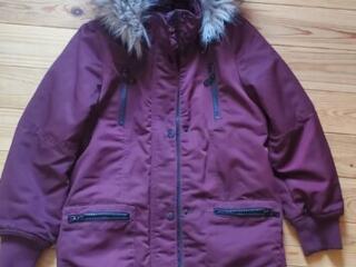 Куртки на девочку