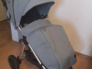 Продам прогулочную коляску