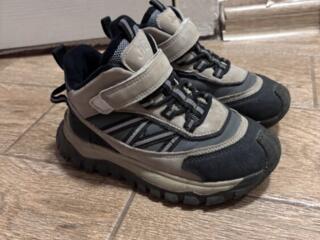 Демисезонные ботинки