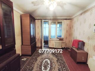 Комната на Балке, возле Комсомольского рынка, 3эт/5эт., балкон