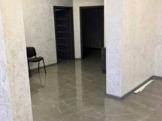 25712. Продам помещение площадью 90 кв.м. На ...