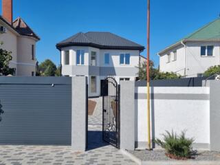 34051. Продам двухэтажный дом на морской стороне ...