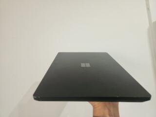 Microsoft Surface 4 i7-1185g7 / 14 ips 2k / 512gb ssd / 16gb ddr4.
