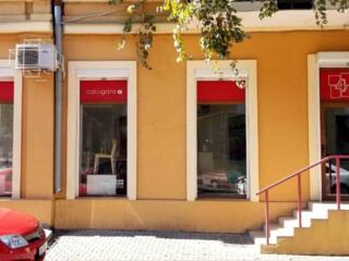 26048. Сдам фасадное помещение на ул. ...