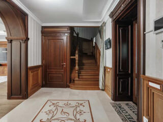 Продам дом на 8 ст.Фонтана/ Яхт клуб