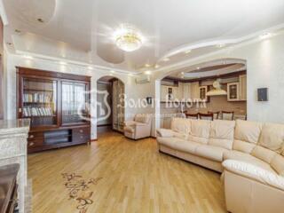 продаж 4-к квартира Київ, Дарницький, 230000 $