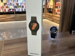 Новые запечатанные Samsung Galaxy Watch 7 40mm