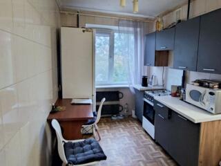 Продам 3-к квартиру в высотке на пр. Слобожанский