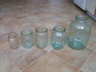 Стеклянные банки 0,6=6 лей 1лит= 10 лей 3лит= 15 лей