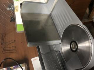 Продам Слайсер