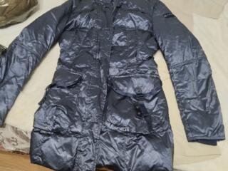 Продам новенькую куртку