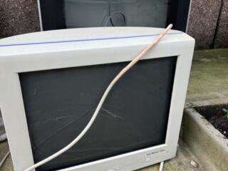 Телевизоры Samsung Digital (600 рублей за все)