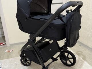 Продам новую коляску