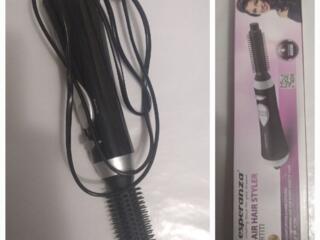 Фен-щётка новая. 150руб.