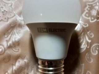 Продаю - новые светодиодные лампы 10 Вт. -10 руб/шт, 15 Вт. -15 руб/шт