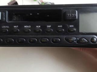 Автомагнитола.