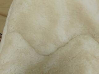 Наматрасники меховые, снизу подкладка на резинке, 0,85 х 1,9 м