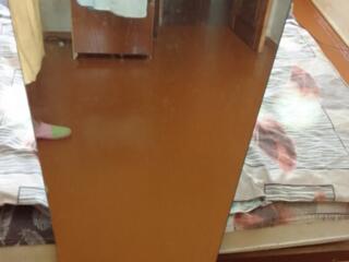 Зеркала по 140 руб., .