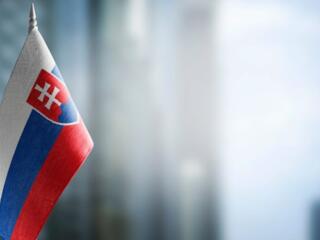 Требуются мужчины для работы арматурщиками.