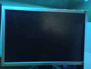 Продаю монитор sync master 940wn