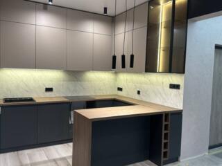 34100 Продам  стильную и уютную квартиру в ...