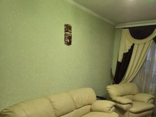 Диван и два кресла из натуральной кожи