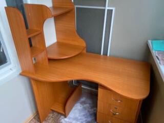 Компьютерный стол офисный стол