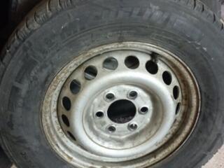 Продам диски с резиной Спринтер 906 Дельфин