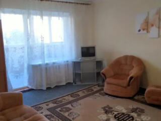 2х к сотовая Ак. Вильямса/ Ак Королева. 3 лоджии. Двусторонняя