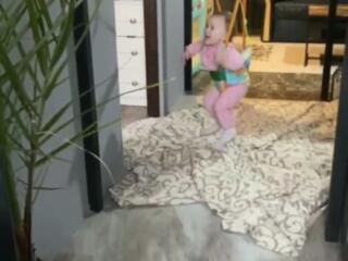 Стрибуны-тарзанка-качели 3 в 1 iBaby Zoo с 5-ти месяцев