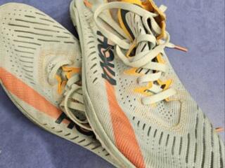 Шиповки для бега, 44 размер, фирма Hoka 1000 руб. Тирасполь