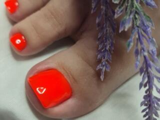 Требуется мастер маникюра и педикюра