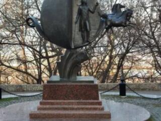 №6627.  Продам однокомнатную квартиру в центре ...