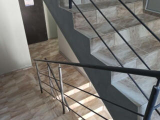 9463. . . Продам 2-х комнатную квартиру в новом ...