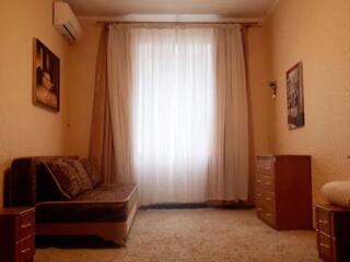 12227 Продам двухкомнатную квартиру на улице ...