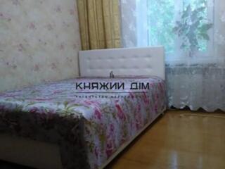 Продаж 1 кімнатної просп Бажана ст м Харківська Квартира на 1 поверсі 