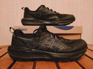 Кросовки Asics Gore-tex. Оригинал, новые! 46 размер, 30-30,5см