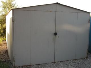 Гараж в НИИ с подвалом сдается