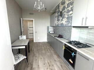 Сдам квартиру в новом дома на Таирова, паркинг/убежище