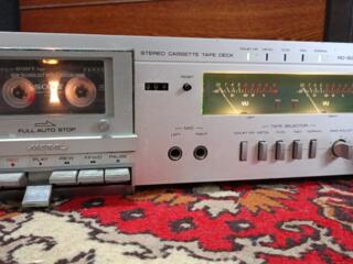 Продам винтажный кассетный магнитофон-приставку ROTEL RD-500.