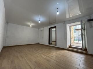 Продаж 1кк вул. Захисників Миколаєва - адм. Макарова