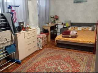 Самостоятельная квартира находодится в очень удобном месте.Рядом ...