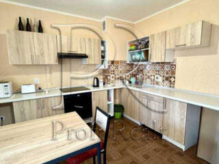 продаж 2-к квартира Київ, Оболонський, 86990 $