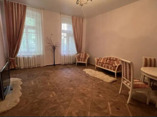 3-комнатная квартира в Одессе Средний Фонтан Артиллерийская