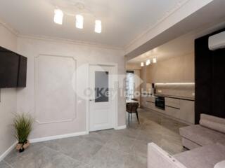 Se oferă  spre   chirie  apartament amplasat în  complexul ...