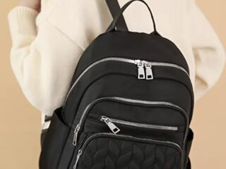 Стильный рюкзак, 27×30 см.
145 руб. Писать в Вайбер 0778-42763.